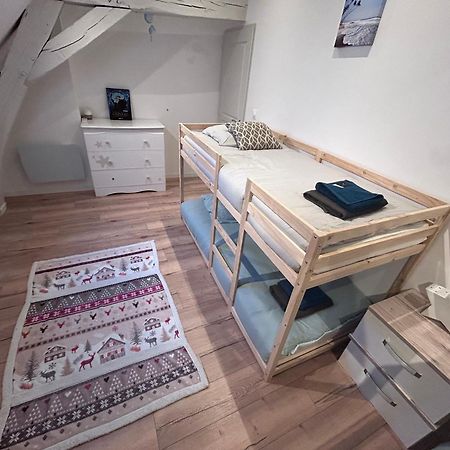 La Chambre Des Petits Voyageurs Sennecey-les-Dijon Luaran gambar