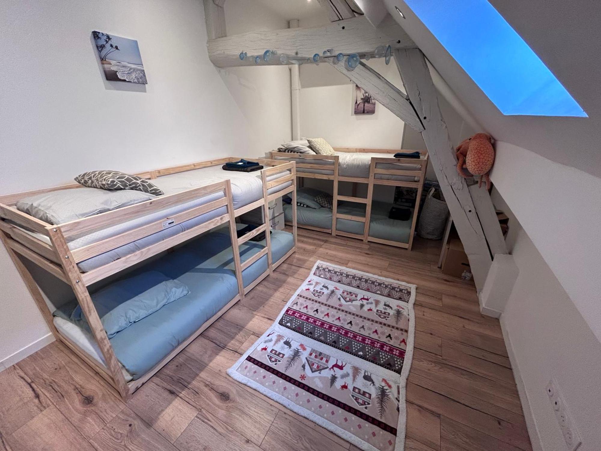 La Chambre Des Petits Voyageurs Sennecey-les-Dijon Luaran gambar